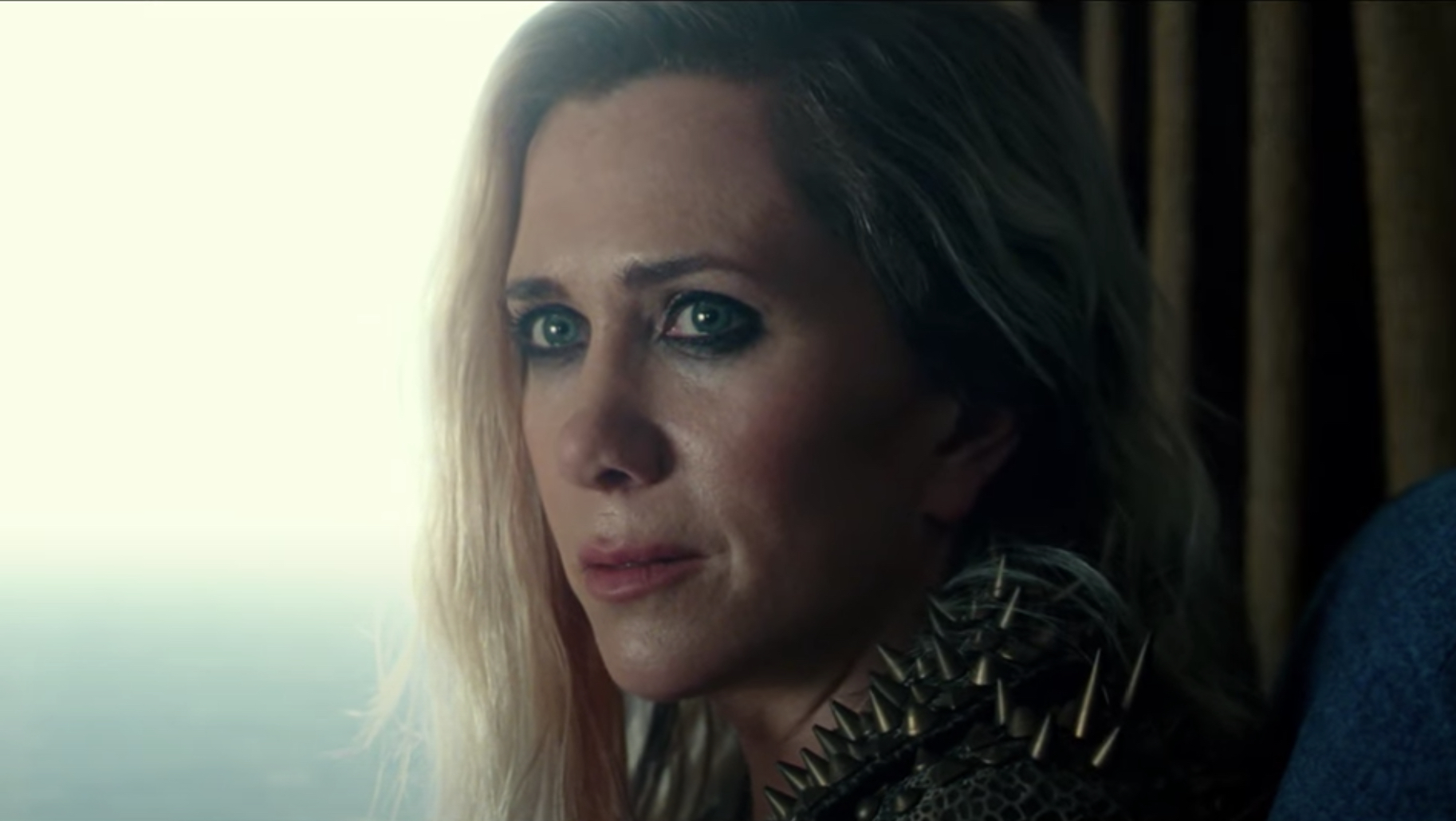 New ‘wonder Woman 1984 Trailer Showcases Kristen Wiigs Cheetah Cooncel 2715