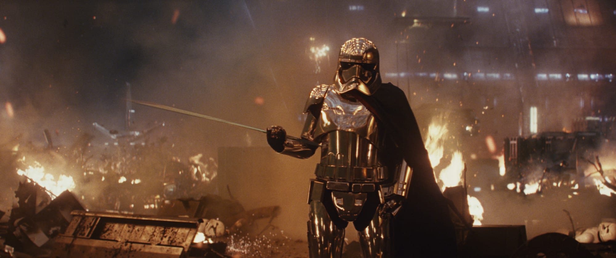 Twitter is pretty sure Star Wars fan shouldn’t name his daughter Captain Phasma
