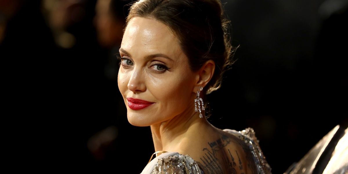 Angelina Jolie Donates to Yemen Crisis Appeal﻿ Organized by Two Young Boys in the U.K.