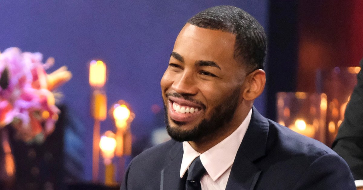 ‘Bachelorette’ Alum Mike Johnson Says He’s Moving In With This Bachelor Nation Friend