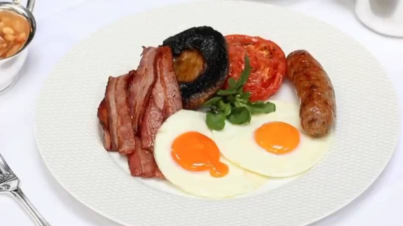 ​Gordon Ramsay’s £19 Fry-Up Gets Roasted On Twitter