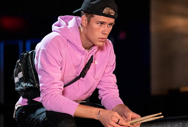 Julie and the Phantoms Star on Playing TV’s First Openly Gay Ghost Drummer