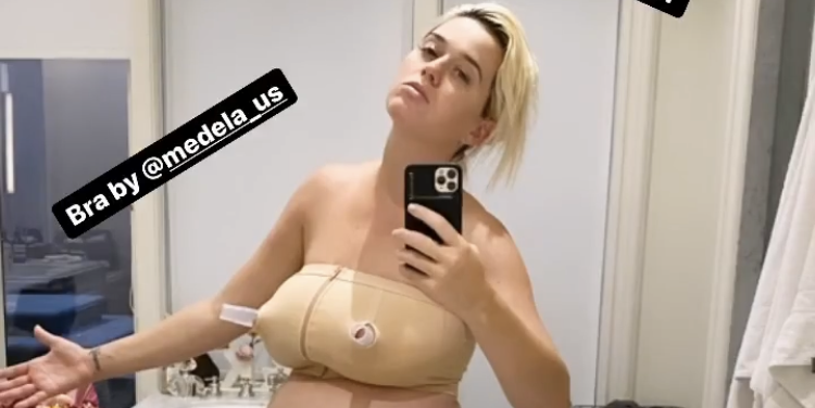 Katy Perry Shares a Candid Postpartum Selfie Days After Giving Birth to Daisy