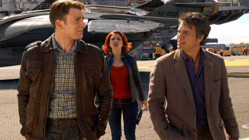 Mark Ruffalo Stands Up For Chris Evans Following Accidental Nude Photo Leak