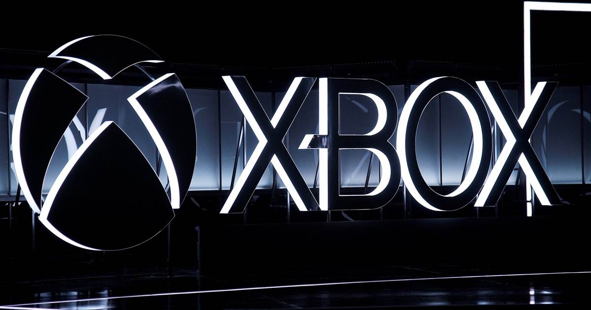 Microsoft takes aim at Sony with cloud gaming service