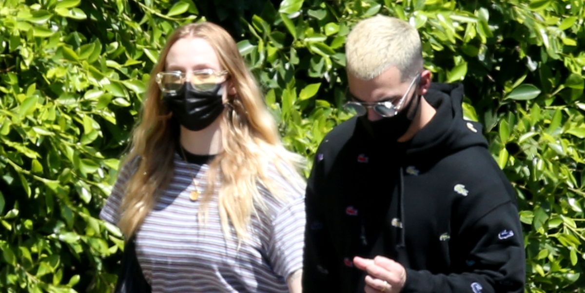 Sophie Turner and Joe Jonas Hold Hands During a Walk After Welcoming Baby Willa
