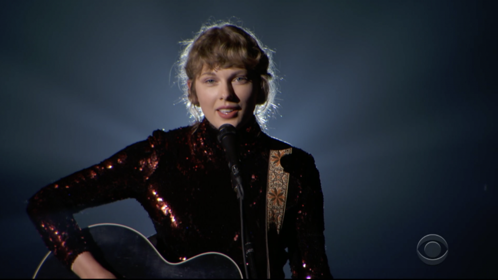 Taylor Swift Sings Solo Acoustic ‘Betty’ on ACM Awards (Watch)
