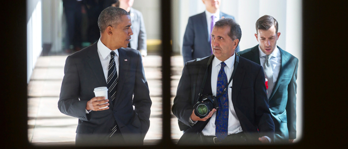 ‘The Way I See It’ Review: Dawn Porter Captures an Unfocused Look at the Life of Obama Photographer