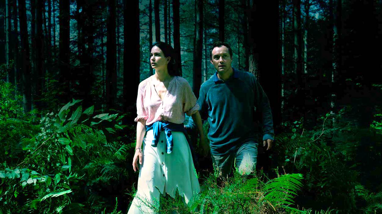 ‘Third Day’: Jude Law Battles Grief & Surreal Horror On A Creepy ‘Wicker Man’-Esque Island For HBO [Review]