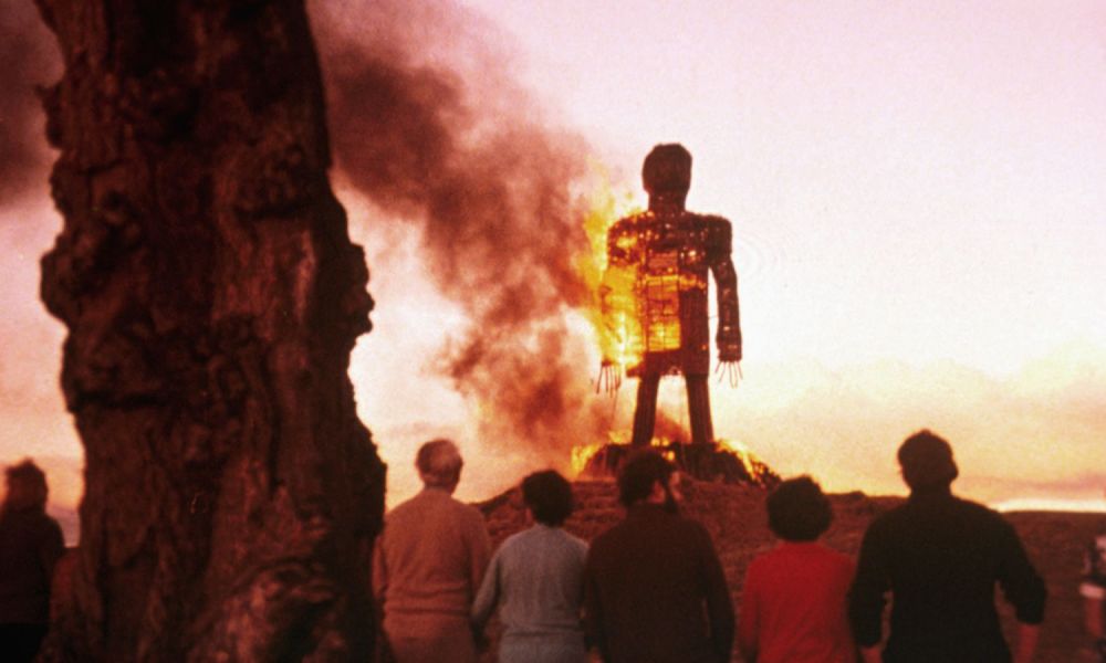 10 of the Greatest Twists in Horror Movie History