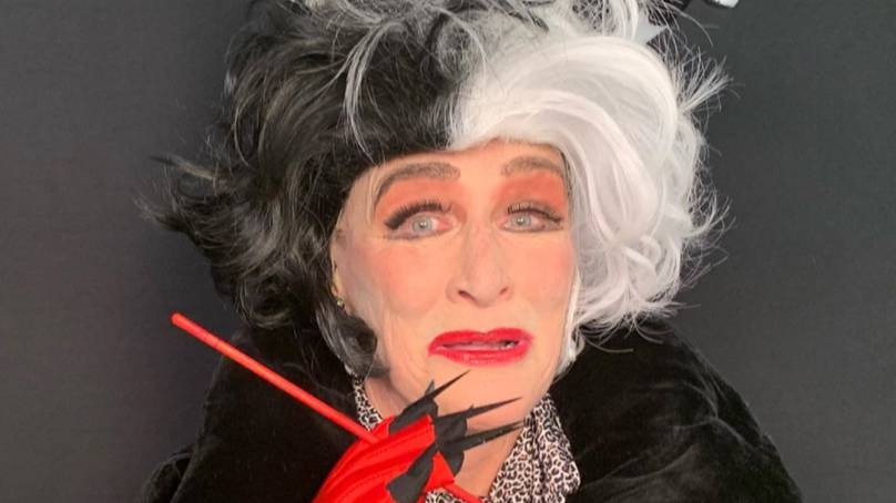 Glenn Close Shows Off Impressive Homemade Cruella de Vil Costume For Halloween Fundraiser