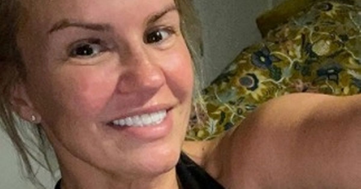Kerry Katona devastated after gaining 1.5 stone in lockdown by scoffing treats