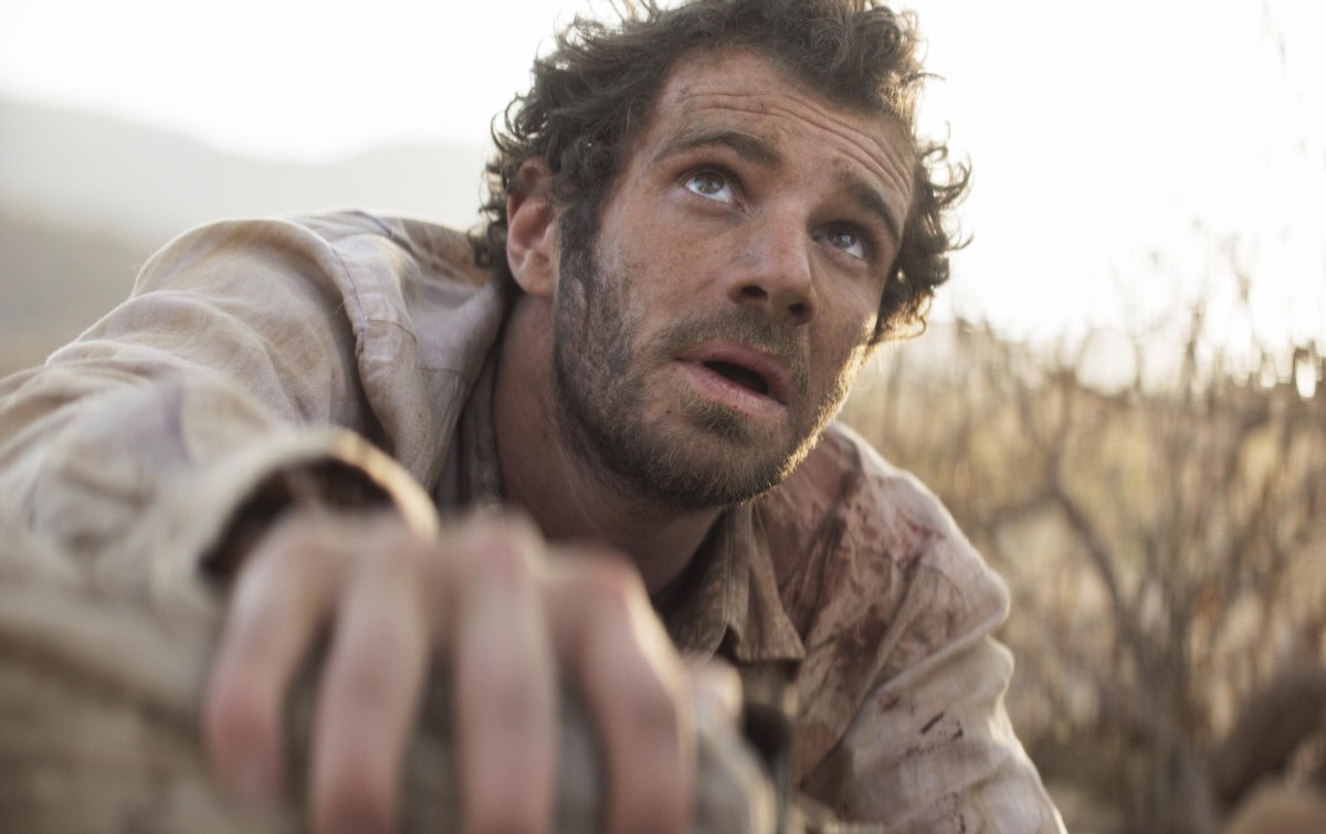 ‘No Man’s Land’ Trailer: Hulu’s War Series Follows A Man On The Search For His Sister In Syria
