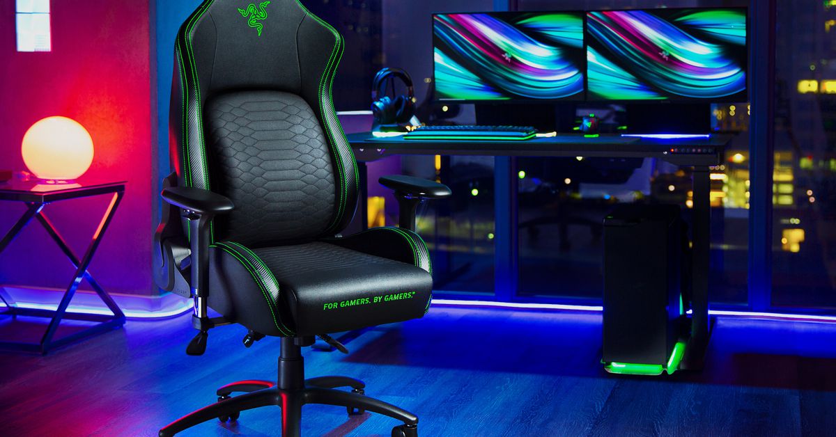 Razer’s first gaming chair is a curvier Secretlab Omega / Titan with fancy lumbar support