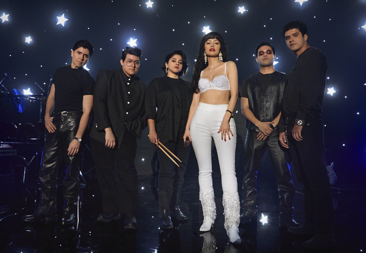 ‘Selena: The Series’ Trailer: Christian Serratos Takes On The Title Role In Netflix’s Show About The Music Icon