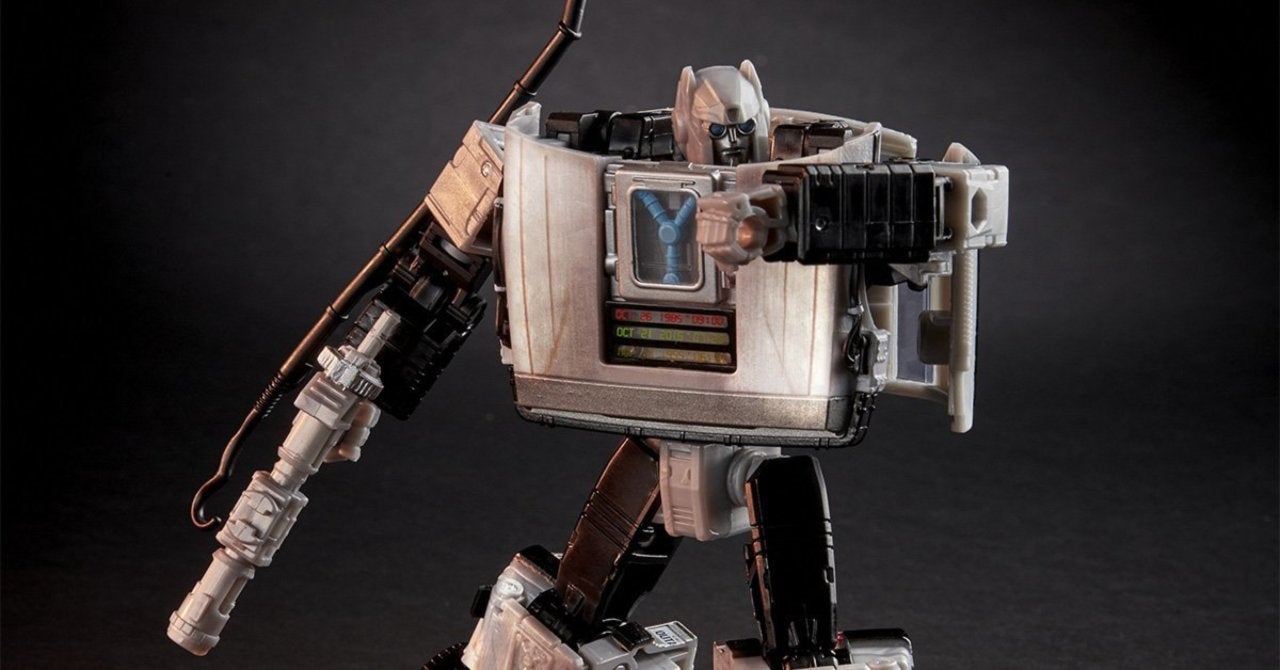 Transformers x Back to the Future Gigawatt Figure is Back In Stock
