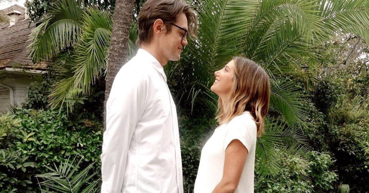 Ashley Tisdale’s Baby Bump Album Ahead of 1st Child With Christopher French: Pregnancy Pics