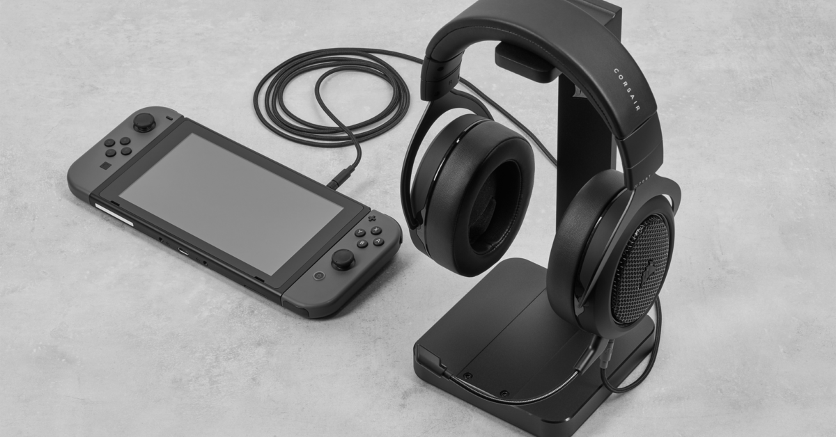 CORSAIR Launches HS70 Bluetooth Gaming Headset