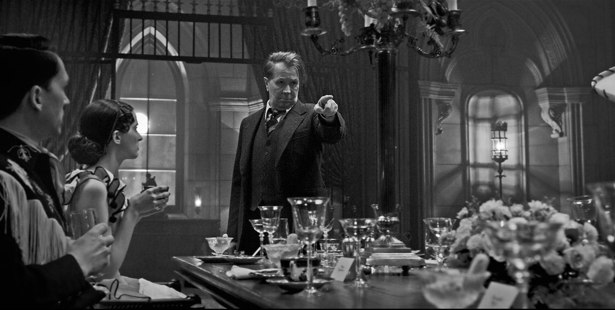 David Fincher’s ‘Mank’ Is Gorgeously Mounted But Ultimately Distant Biopic [Review]