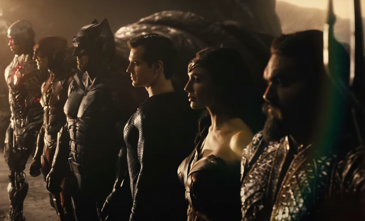 Justice League: Zack Snyder Promises “A Solid Two and a Half Hours of Unseen Footage”