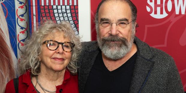 Sweet Details About Mandy Patinkin’s Relationship With Wife, Kathryn Grody