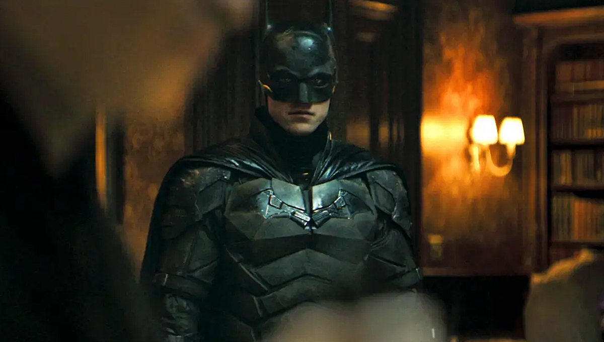 The Batman Set Photos Tease a Tough Winter for Bruce Wayne