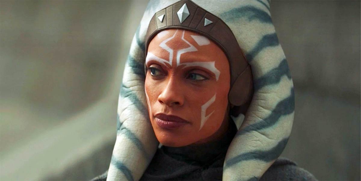 ‘The Mandalorian’: Ahsoka Tano From ‘Clone Wars’ Appears & Lifts The Veil On Many Mysteries [Chapter 13 ‘The Jedi’ Review]