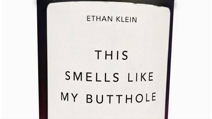 You Can Buy A Candle That ‘Smells Like A Butthole’ This Christmas