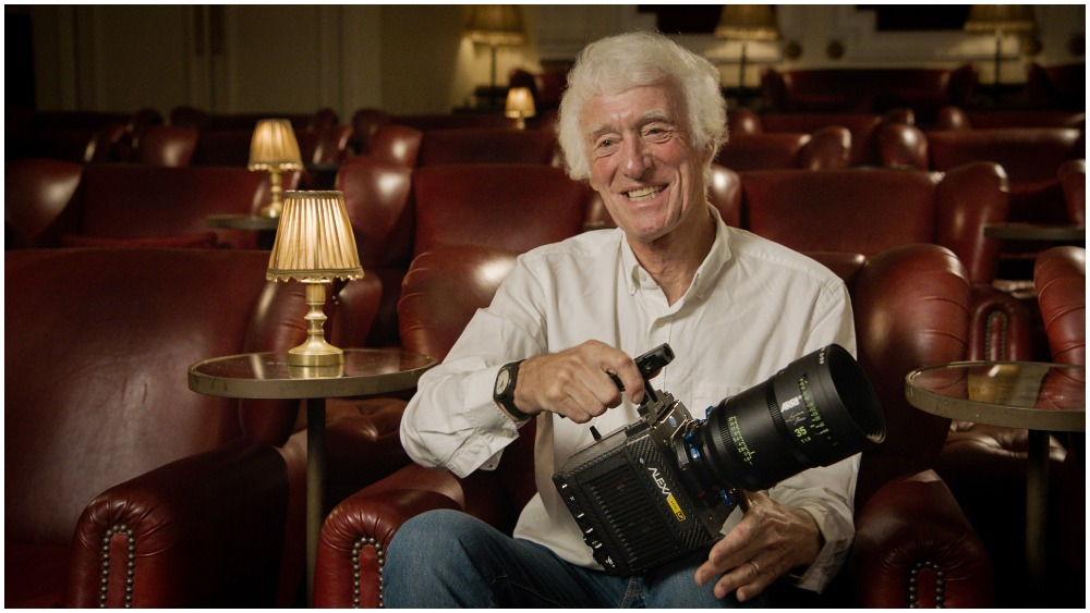 ‘1917’ Cinematographer Roger Deakins, ‘Phantom Thread’ Actor Lesley Manville Recognized With British New Year Honors