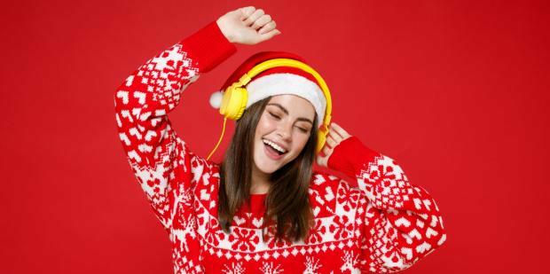 30 Obscure Christmas Songs That Are So Underrated