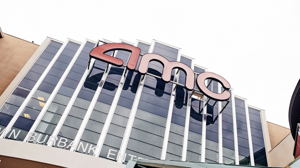 AMC Theatres Warns It Could Run Out of Cash in Early 2021
