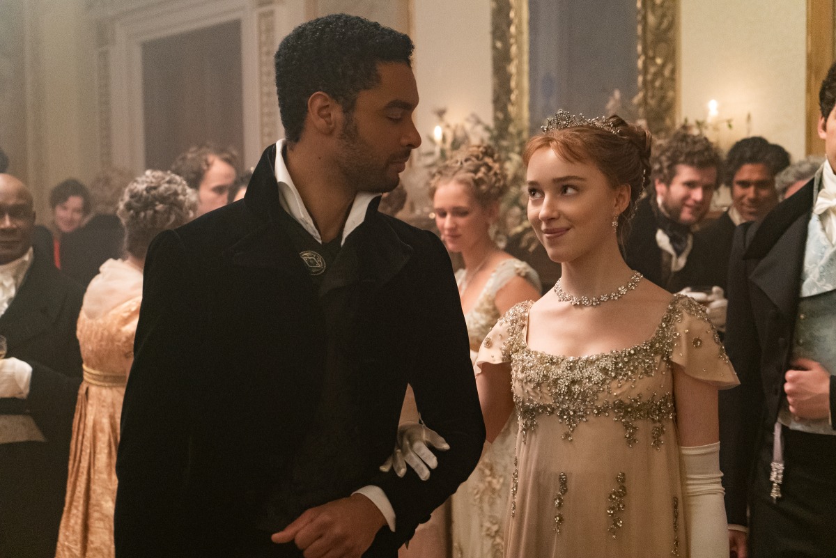 ‘Bridgerton’ Trailer: Shonda Rhimes Debuts On Netflix With Her Own Spin On The Period Romance