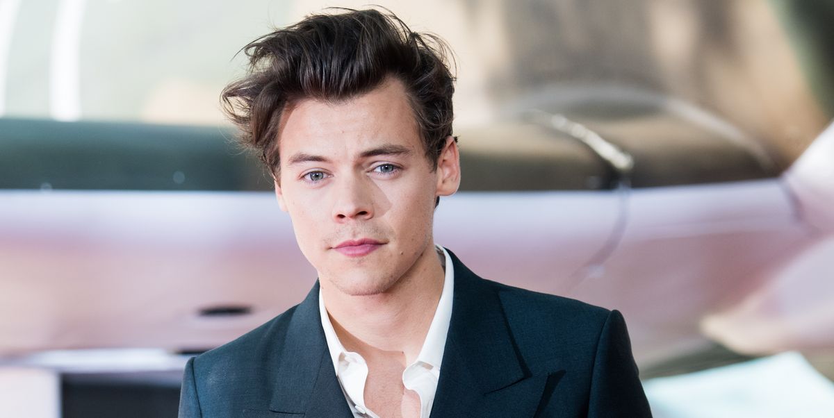Don’t Worry, Harry Styles’ Pandemic Dating Life Is ‘Nonexistent,’ Too