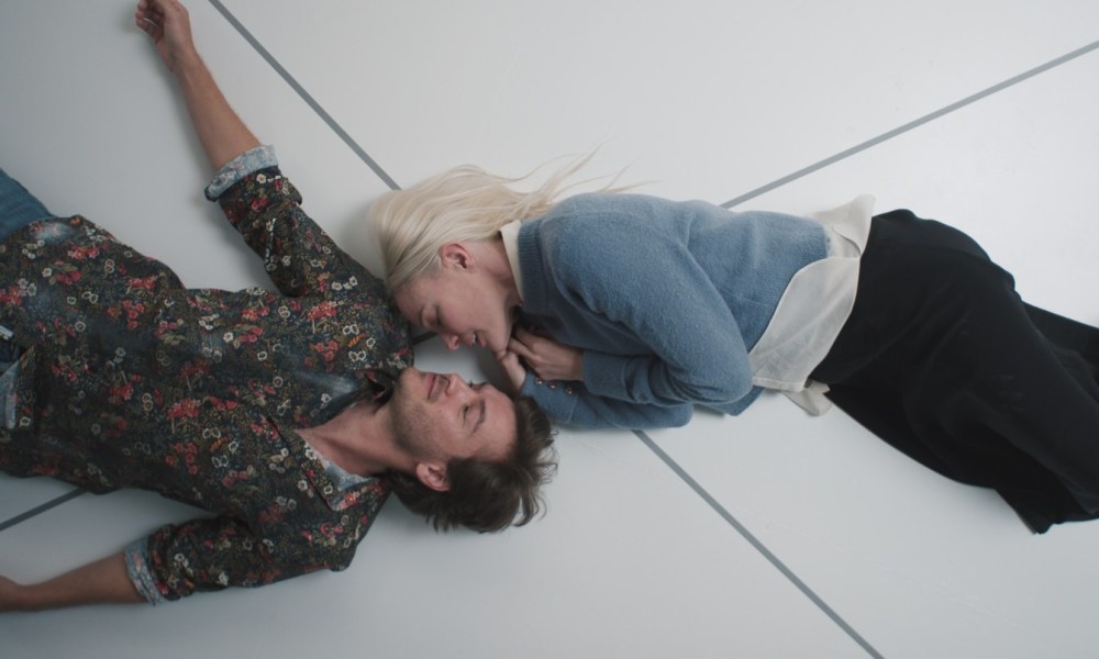 Emile Hirsch and Kate Bosworth Enter ‘The Immaculate Room’ Challenge