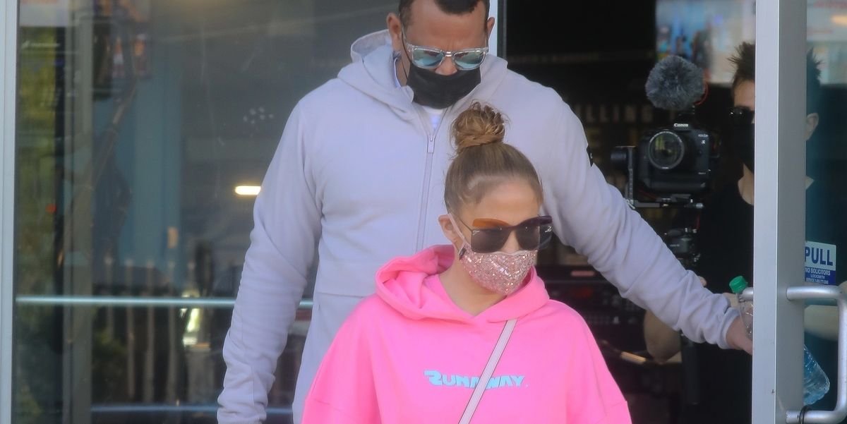 J.Lo Sports a Hot-Pink Sweat Suit Before Jet-Setting Back to L.A. with A-Rod