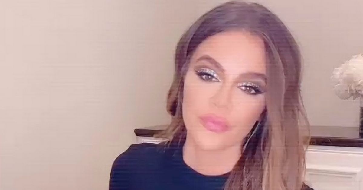 Khloe Kardashian looks totally different as she’s transformed by shimmering eye make-up