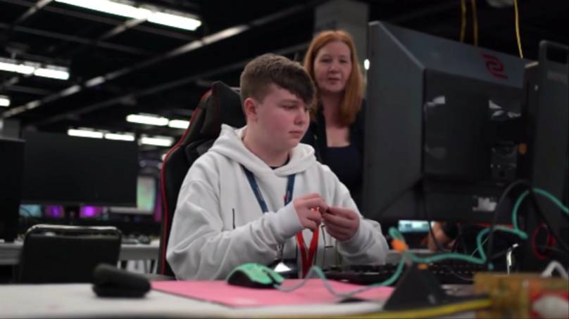 Mum Encourages Gamer Son Who’s Made More Than £500,000 Playing Fortnite