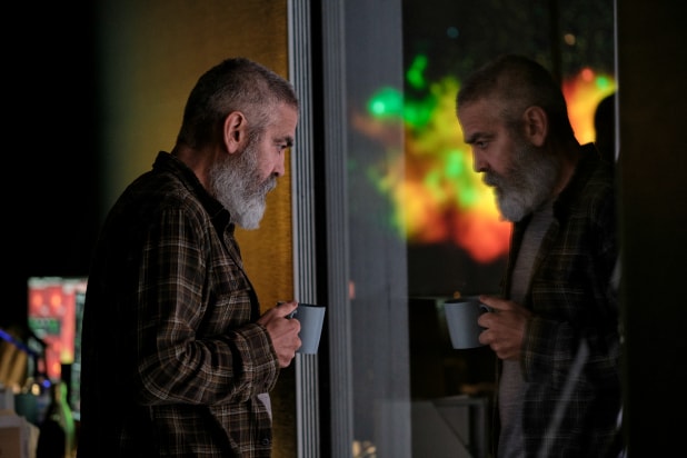 ‘The Midnight Sky’ Film Review: George Clooney Saves the Universe in Patchwork Sci-Fi Saga
