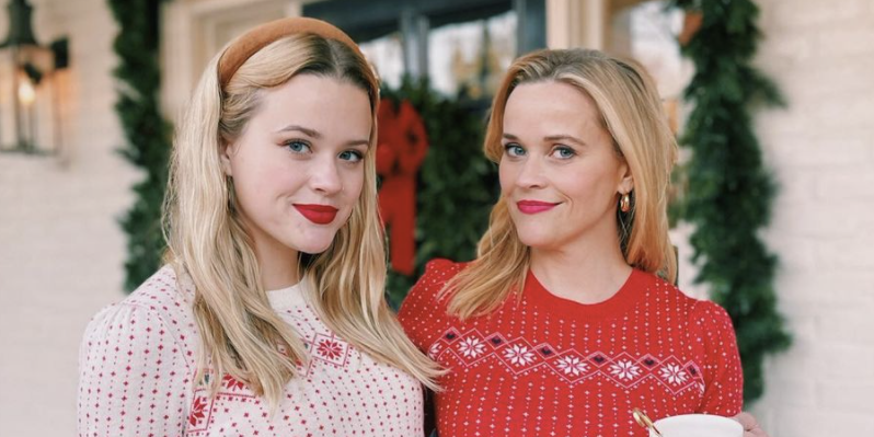 This Pic of Reese Witherspoon and Ava Phillippe Looking Identical in Holiday Sweaters Got 1.7M Likes