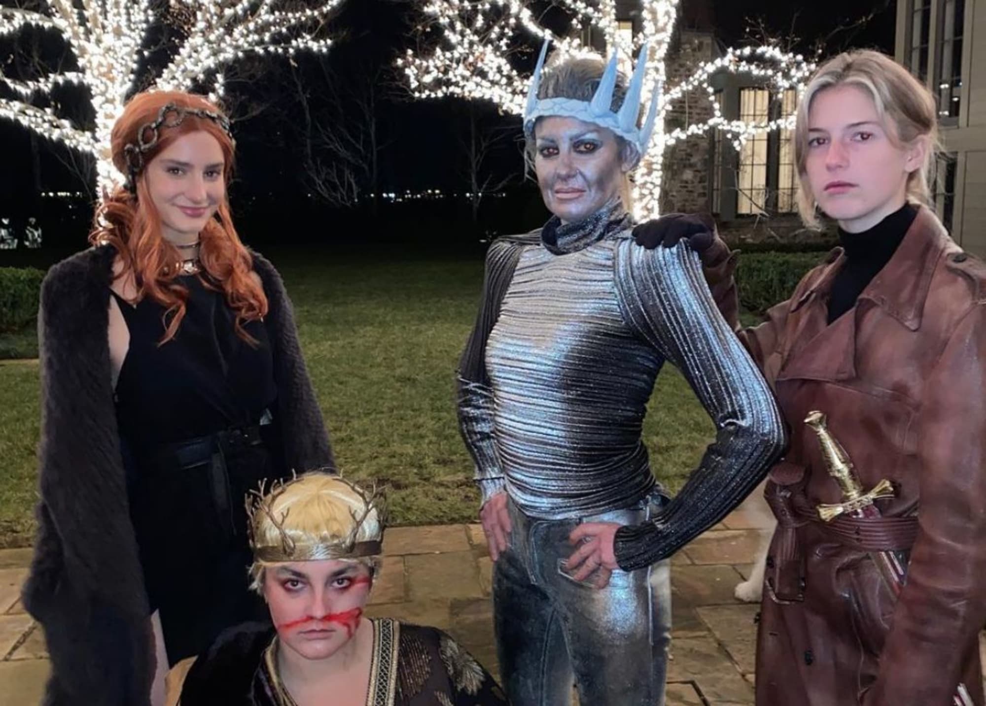 Tim McGraw, Faith Hill and family show off Game of Thrones finery