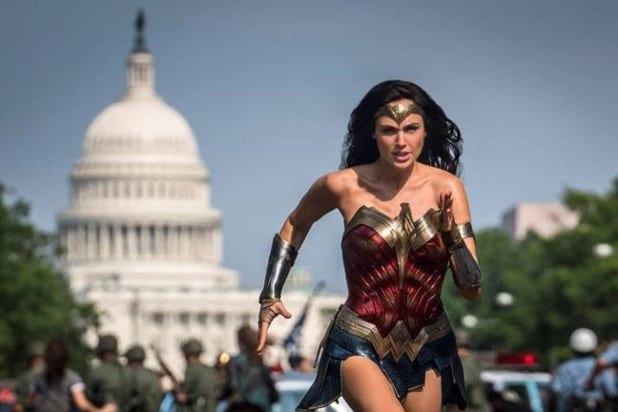 ‘Wonder Woman 1984’ Flooded With Early Praise: It’s ‘The Movie We Need Right Now’