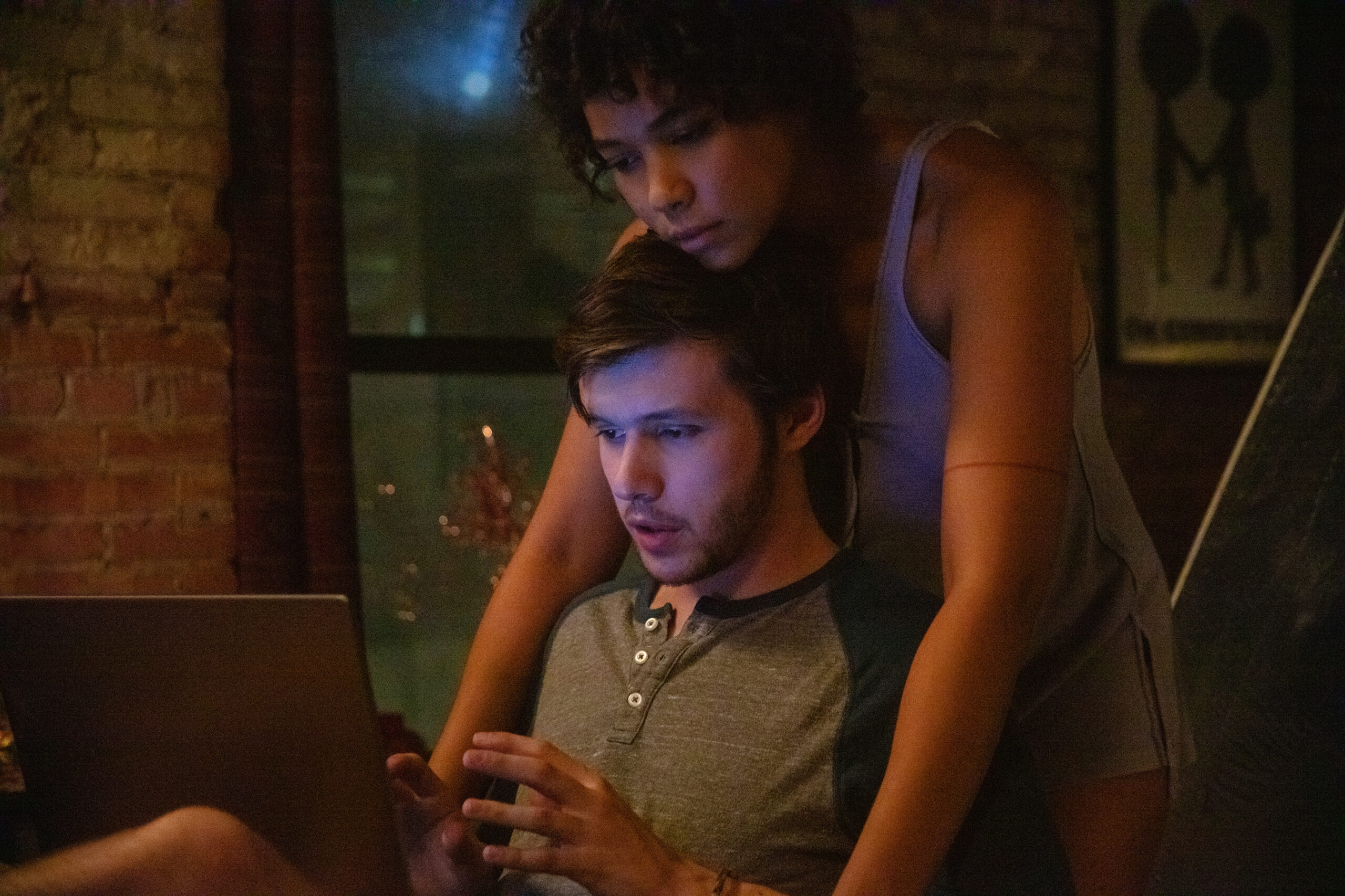 A Drug Kingpin for the Digital Age Takes Over in the New Trailer for ‘Silk Road’