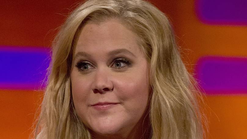 Amy Schumer Shares Naked Picture Of Herself To Normalise C-Section Scars