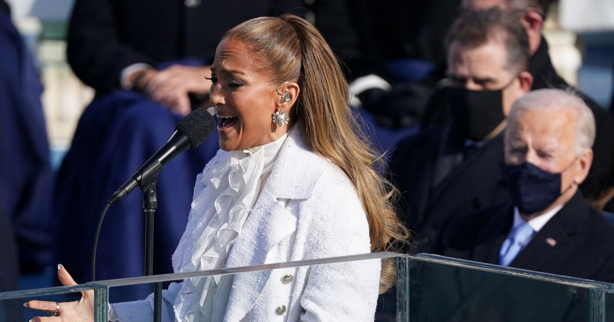 Jennifer Lopez’s passionate Spanish message as she sings at Biden inauguration