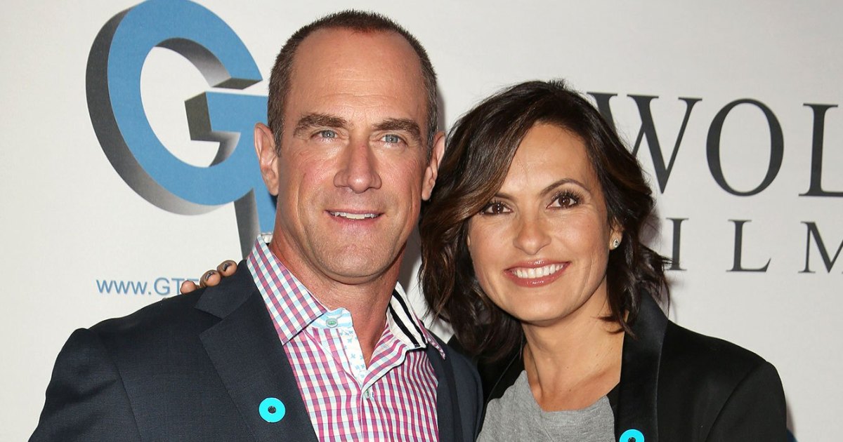 Mariska Hargitay and Christopher Meloni Share Socially-Distanced Selfies From ‘Law & Order: SVU’ Reunion