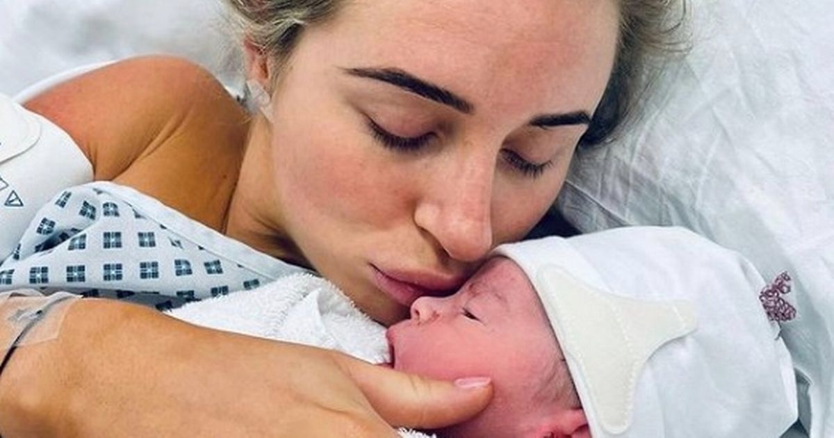 New mum Dani Dyer gets her placenta made into supplement pills and face cream