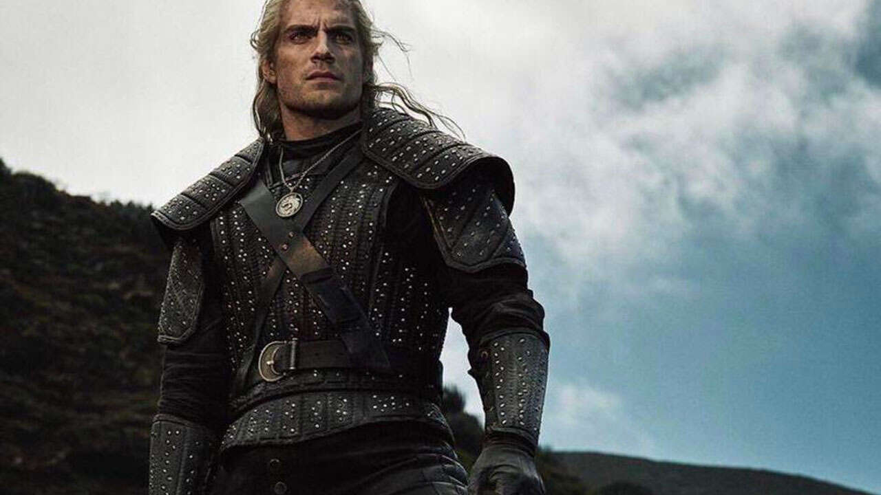 Witcher Star Henry Cavill Says He’s Recovering Well After On-Set Injury