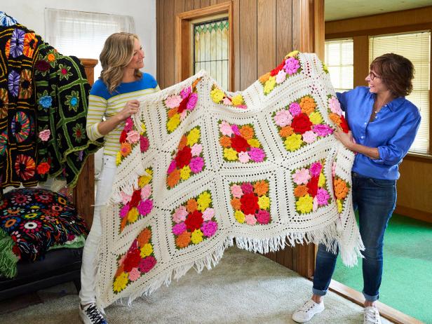 Everything But the House: HGTV Sets Premiere for Lara Spencer (Flea Market Flip) Series