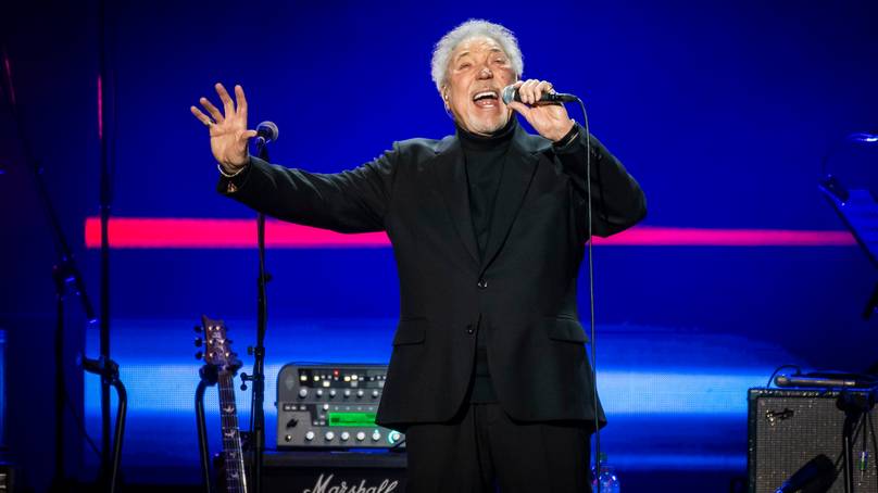 Sir Tom Jones, 80, Says He’s Got A 12-Pack
