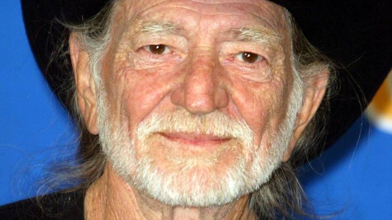 Willie Nelson ‘Hit Every Bar Up In Amsterdam’ Smoking Weed With Snoop Dogg